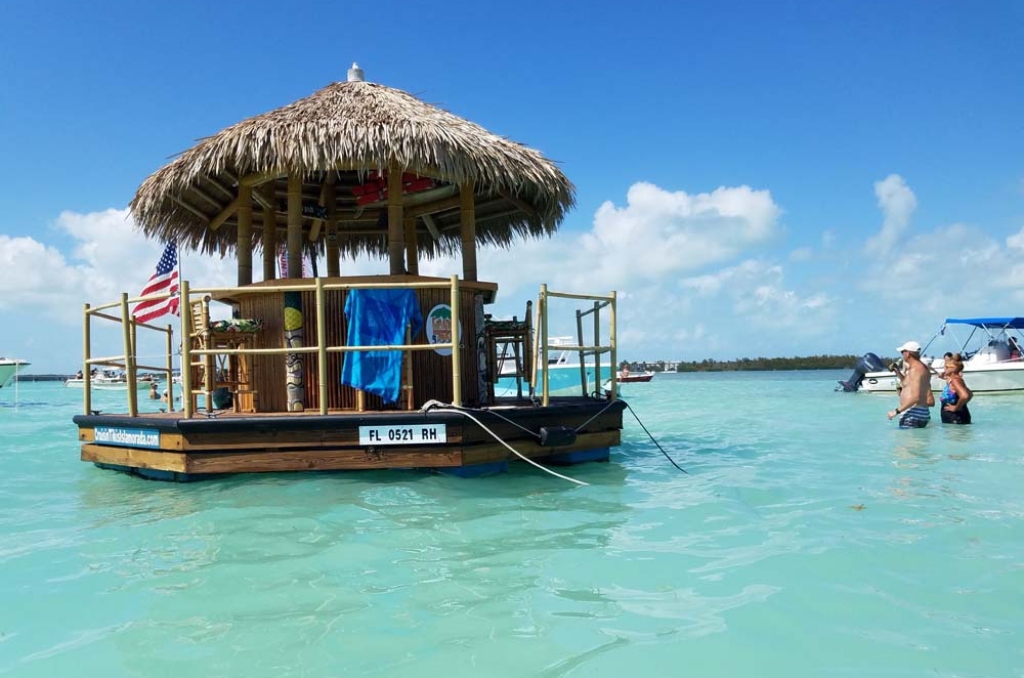 Cruisin Usa Take A Trip Down Floridas Waterways On A Motorized Tiki