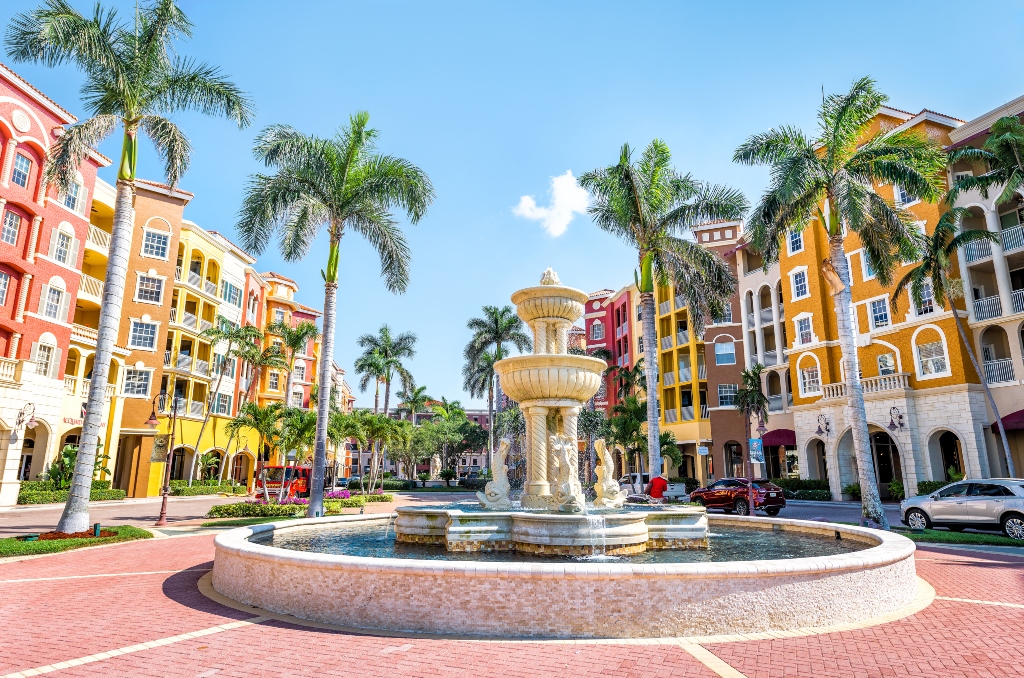 tourist places in naples florida